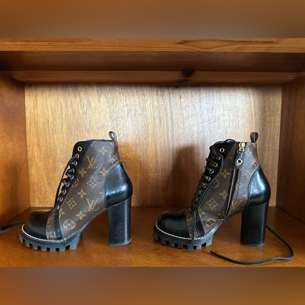 Louis Vuitton Star Trail ankle boots AUTHENTIC
